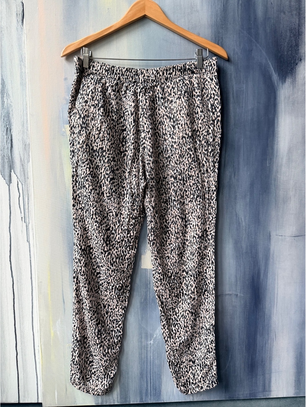 H&M Animal Print Viscose Pull On Pants Women's US 4 - Picture 3 of 9